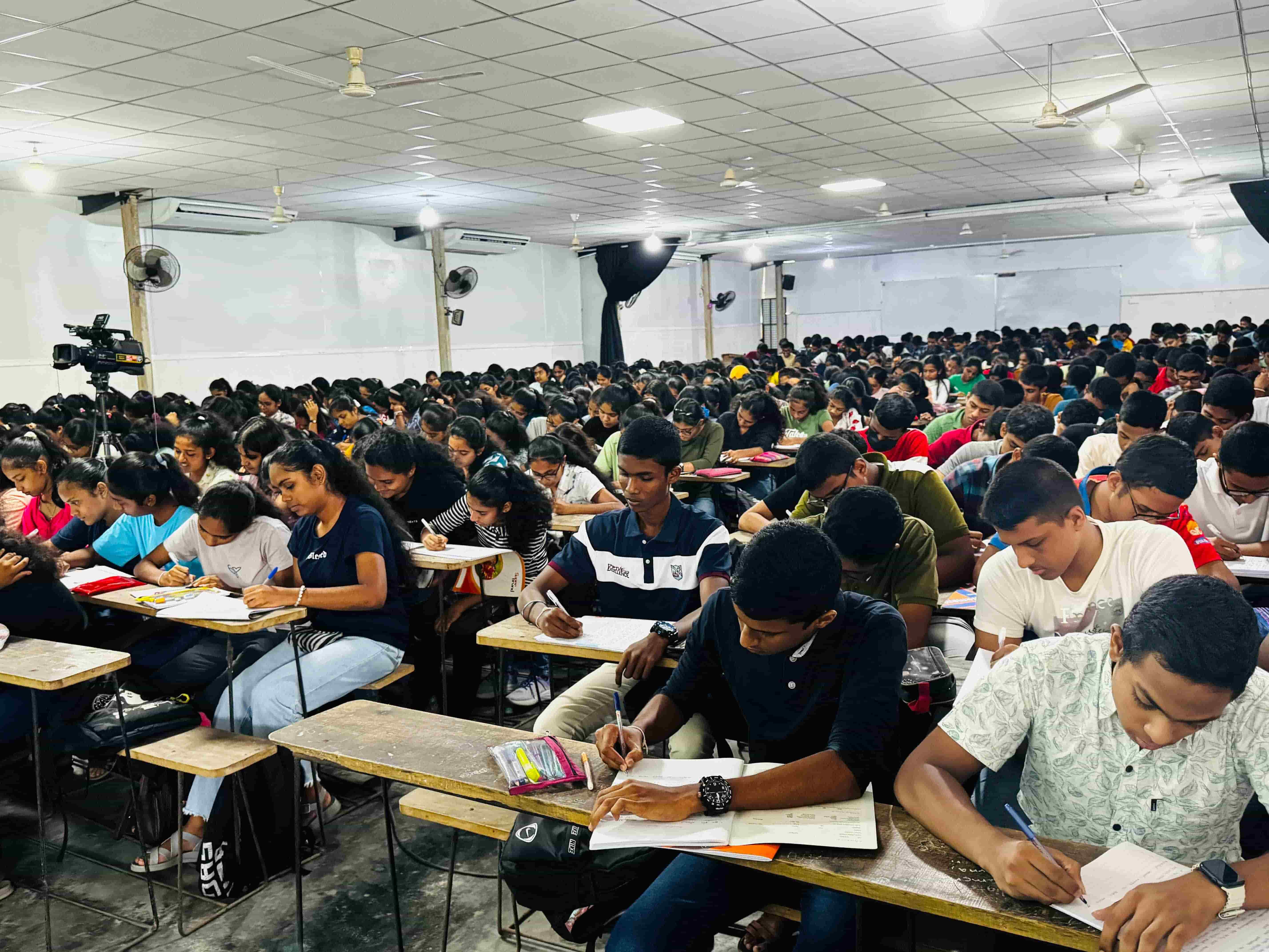 Best Physics class in Galle Southern Province